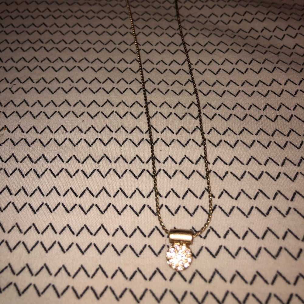 medium length gold necklace